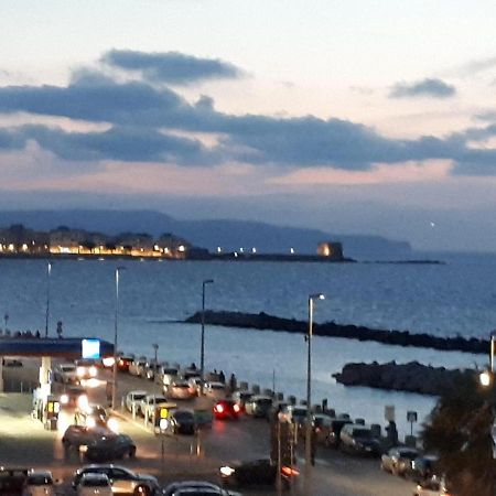 Brezza Di Tramontana Lägenhet Trapani Exteriör bild