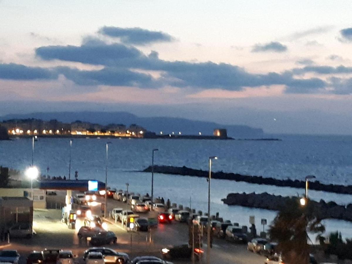 Brezza Di Tramontana Lägenhet Trapani Exteriör bild